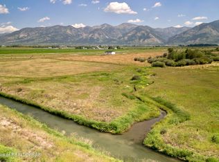 2 Simpson Lndg, Thayne, WY 83127