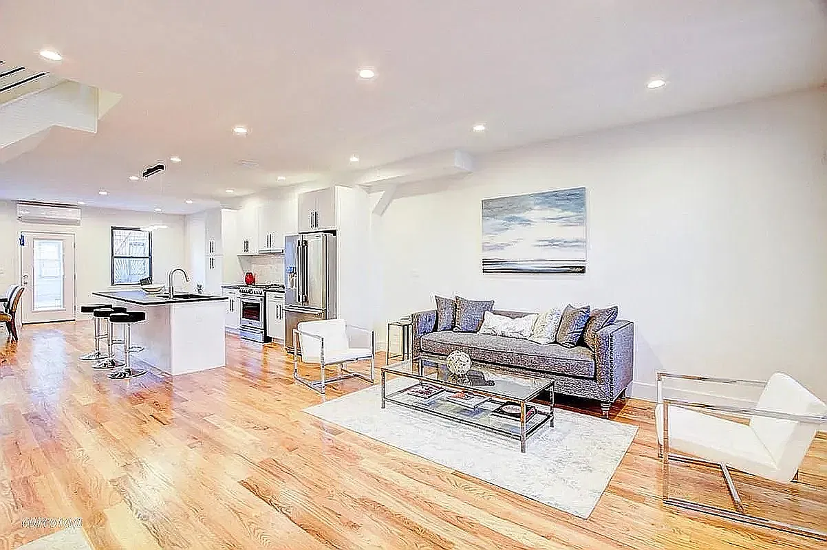 1066 Lafayette Avenue — Photo 1