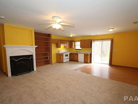 4th image of 3877 W Palmyra Ct #17