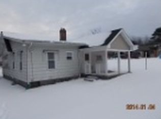 1758 Eastbrook Rd, New Castle, PA 16101