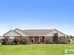 302 Merganser Ct, Springfield, GA 31329