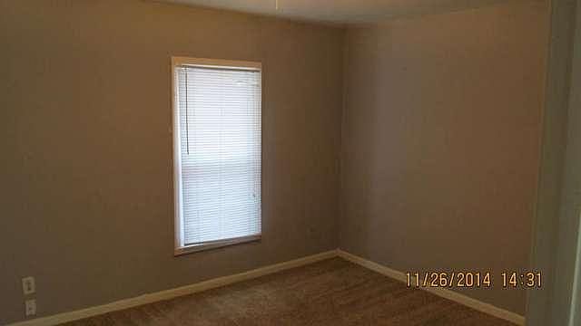 1st image of 1020 5th Ave S #1022