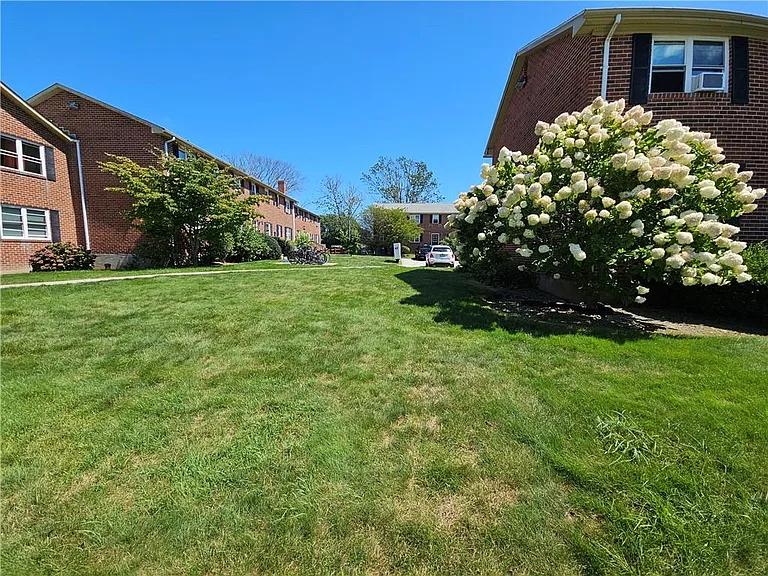 70 Carroll Ave #1004 — Photo 40