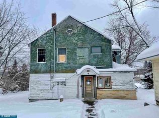 526 Saint Croix Dr, Winton, MN 55796