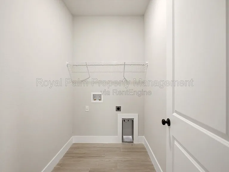 2616 NW 9th Ave — Photo 12