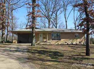 1329 Meadow Ln, Poplar Bluff, MO 63901