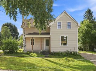 24 Queen St E, West Grey, ON N0G1L0