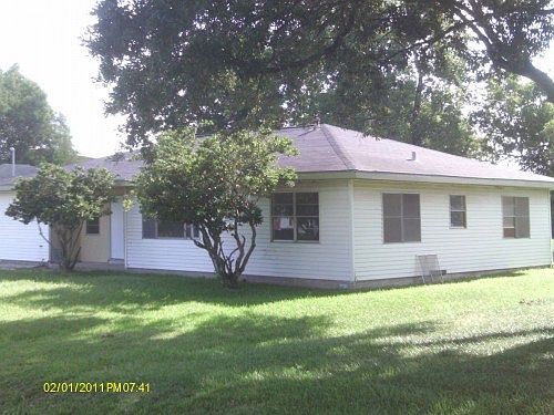 1st image of 145 Blueberry St