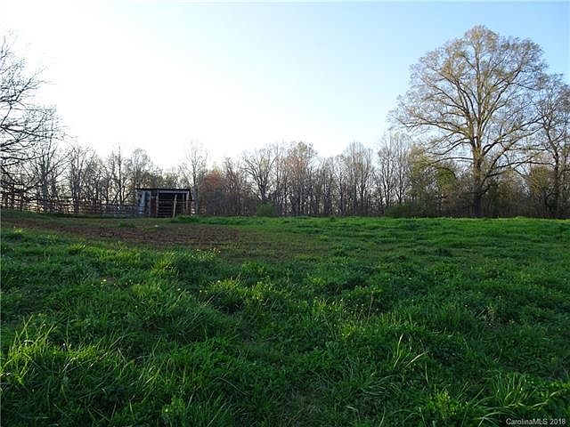 2nd image of 972 Buffalo Shoals Rd