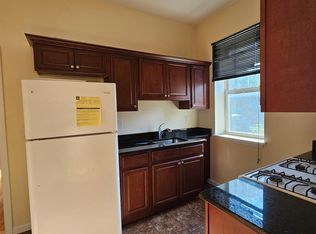 57 Hotchkiss Ln #1E, New Haven, CT 06511