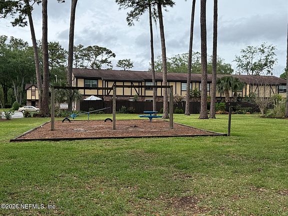 3rd image of 4823 WINDRUSH Lane #C-3-F