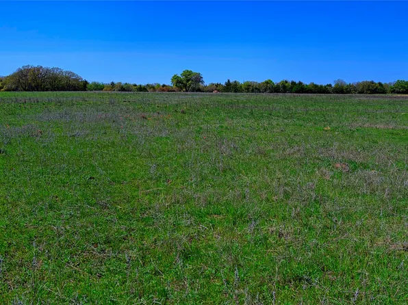 Well Service Rd, Bowie, TX 76230