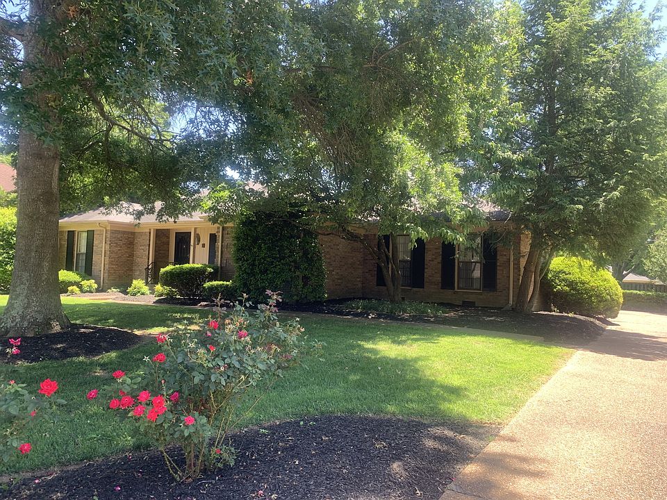 2nd image of 517 Hearthstone Cir