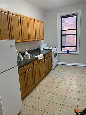 Rented by Lang Realty LLC | media 2