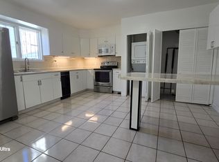 400 36th St, Union City, NJ 07087