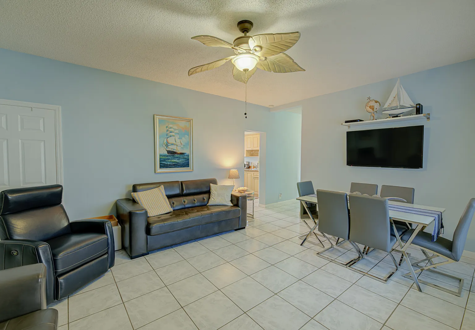 1 bed, 721 sqft, $3,000 — Photo 4