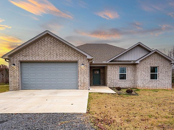 3rd image of 11104 Peters Rd