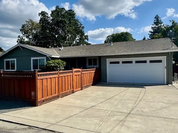 3730 Cowell Rd, Concord, CA 94518
