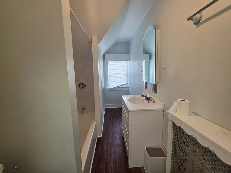 81 Waring Pl #3 — Photo 10