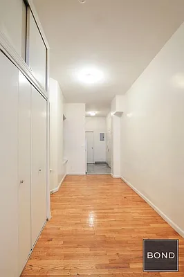 Rented by Bond New York | media 18