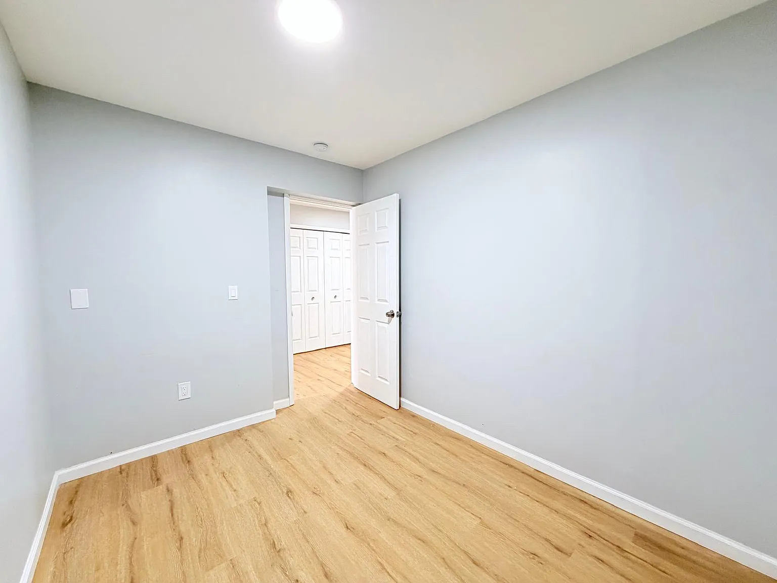 511 Ocean Ave — Photo 1