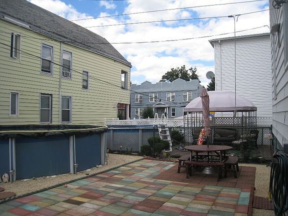 105 JFK