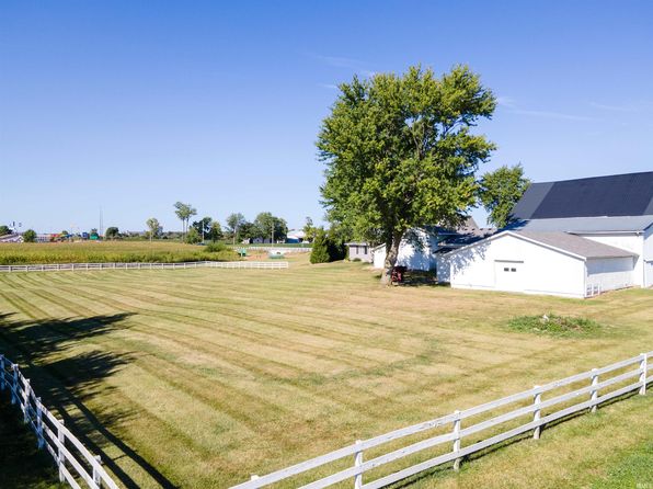 7782 S Warren Rd, Warren, IN 46792