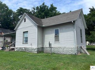 519 & 521 Van Buren St, Warsaw, MO 65355