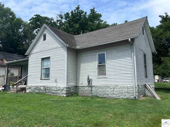 519 & 521 Van Buren St, Warsaw, MO 65355