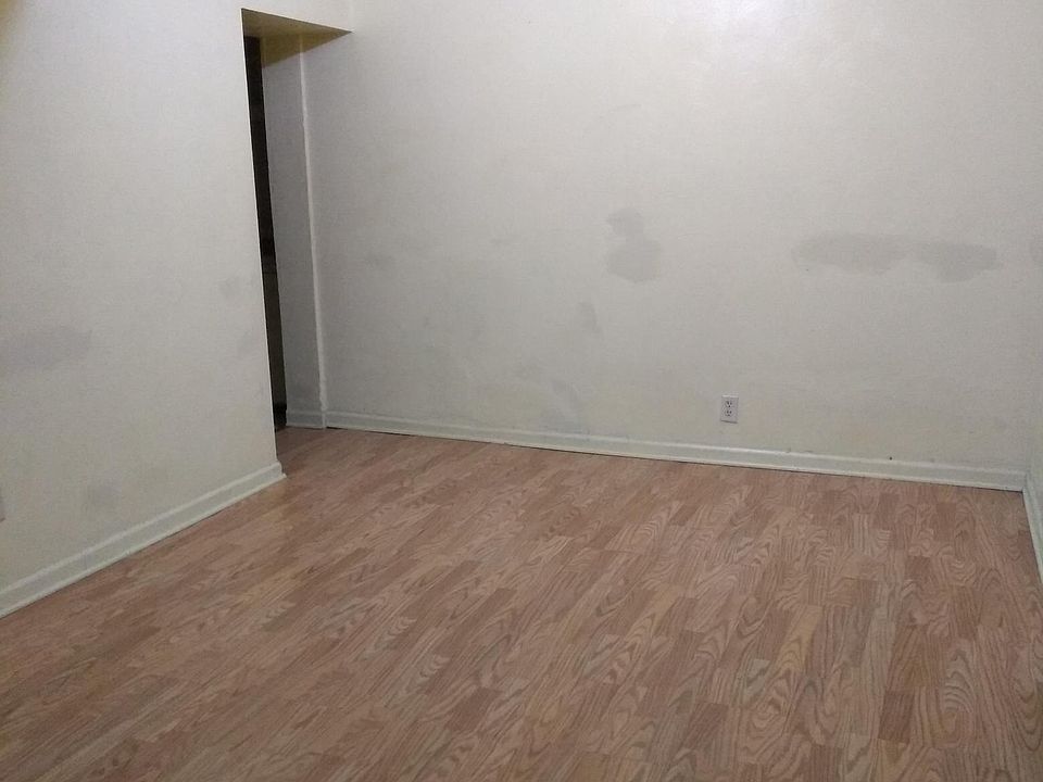 Living/Bed Room