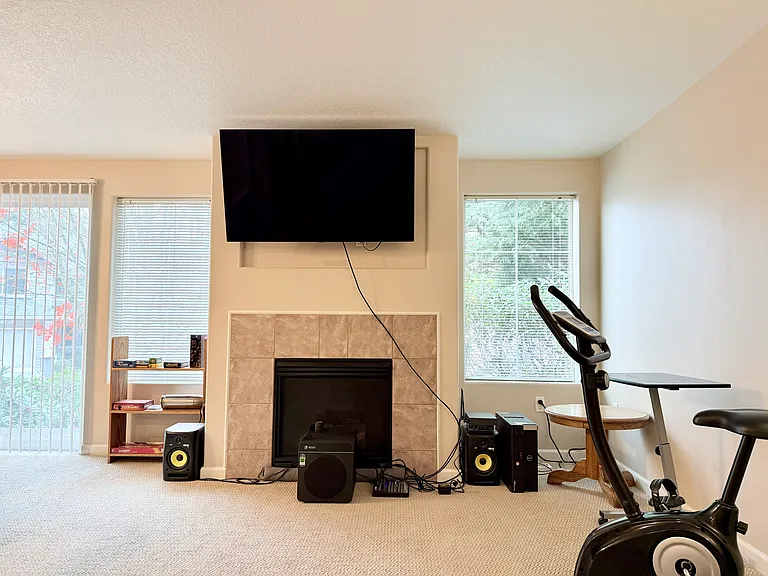 10743 SW Canterbury Ln #102 — Photo 12