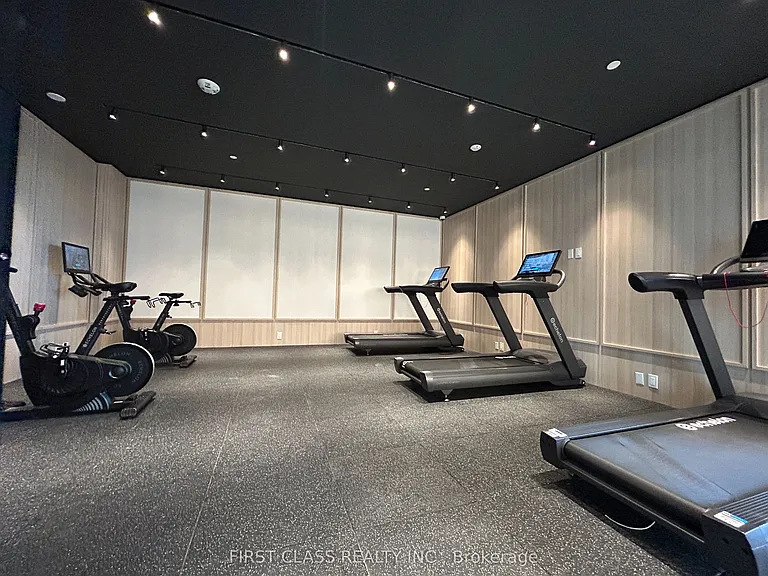 3071 Trafalgar Rd #305 — Photo 32