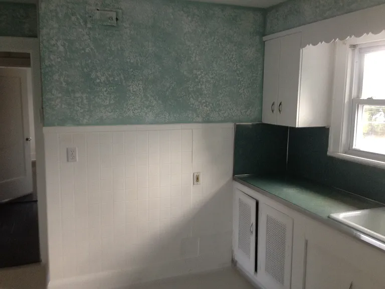 71 Potter Ave — Photo 11