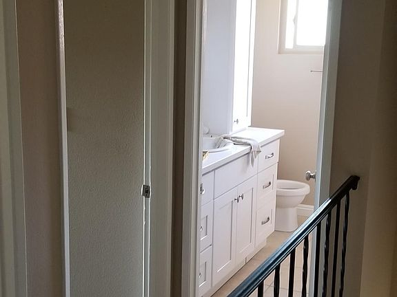 3rd image of 615 Lemar Park Dr APT A