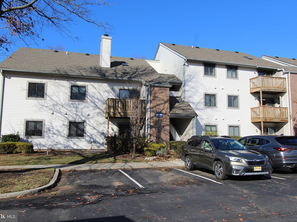 1st image of 2002 Ravens Crest Dr