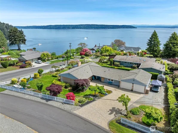 6917 Rainier Avenue, Gig Harbor, WA 98335