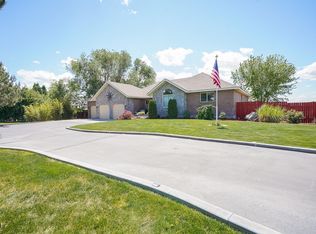 1737 W Alleluia Ave, Hermiston, OR 97838