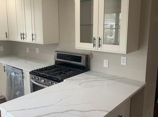 824 E Hampton Rd, Milwaukee, WI 53217