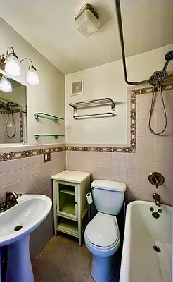 Rented by Level Group | media 40