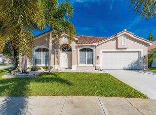Silver Lakes At Pembroke, Pembroke Pines, FL 33029