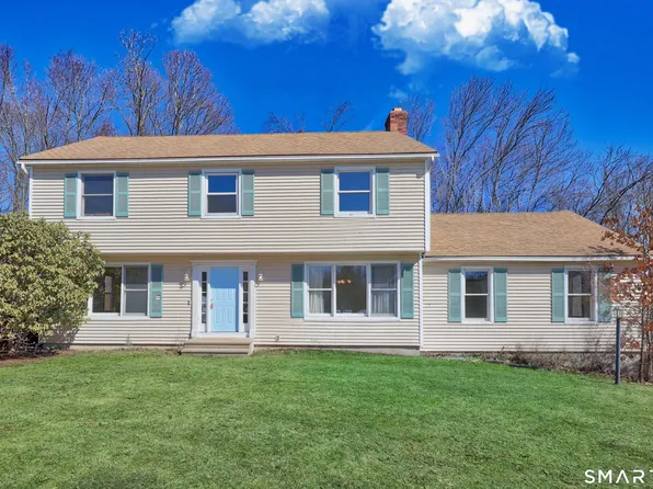 22 Greenwood Circle, Seymour, CT 06483