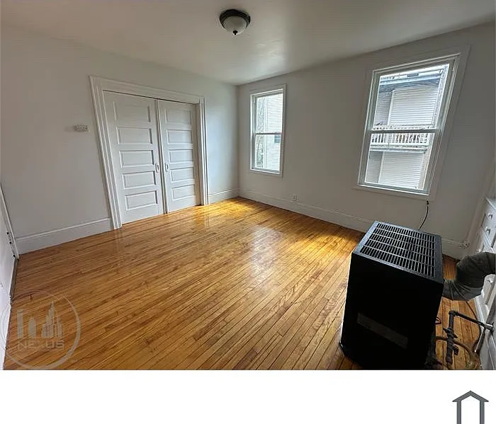 42 Lewis St — Photo 4