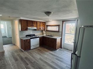 968 Plainfield St #2, Johnston, RI 02919