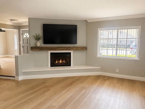 4th image of 4461 Green Ave APT A