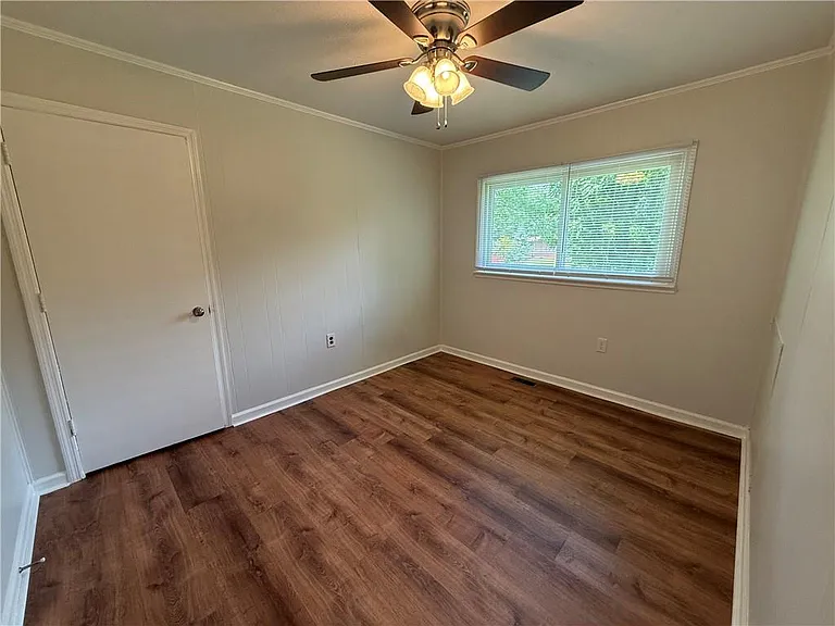130 Goldust Ave — Photo 9