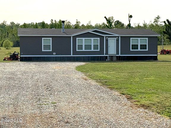 2nd image of 72 Summers Magee Rd