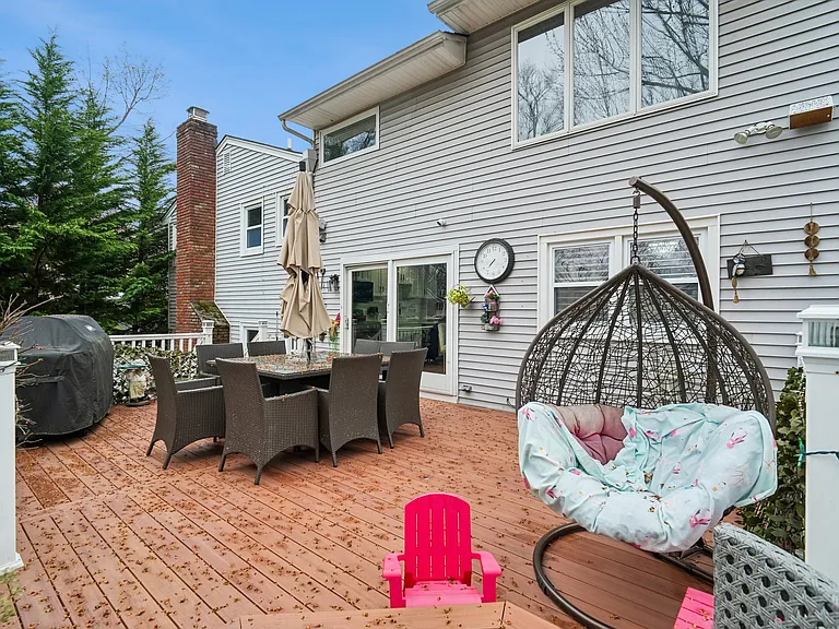 106 N Ashby Ave — Photo 21