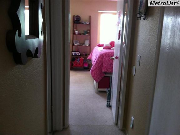 5th image of 1801 Camphor Way
