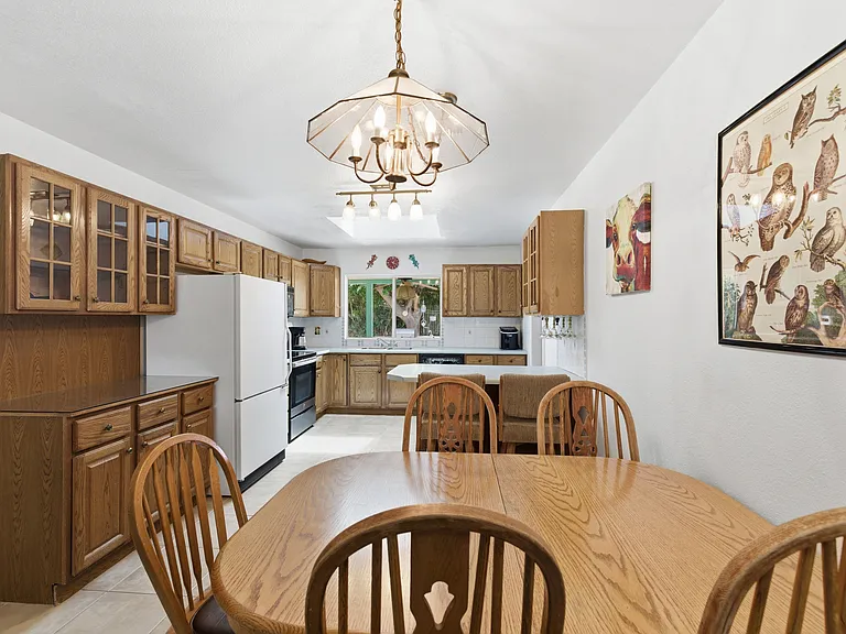 1301 W Montoya Ln — Photo 10