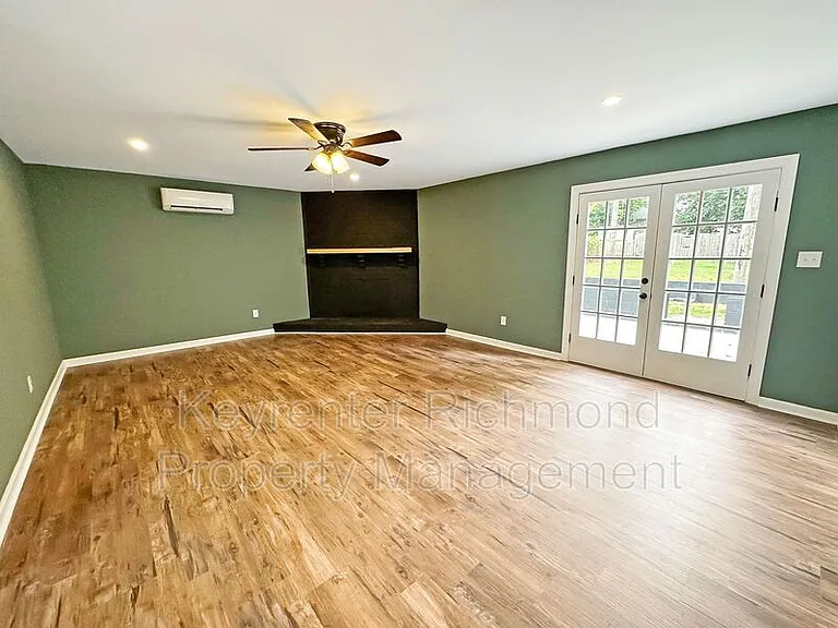 7409 Landsworth Ave — Photo 12